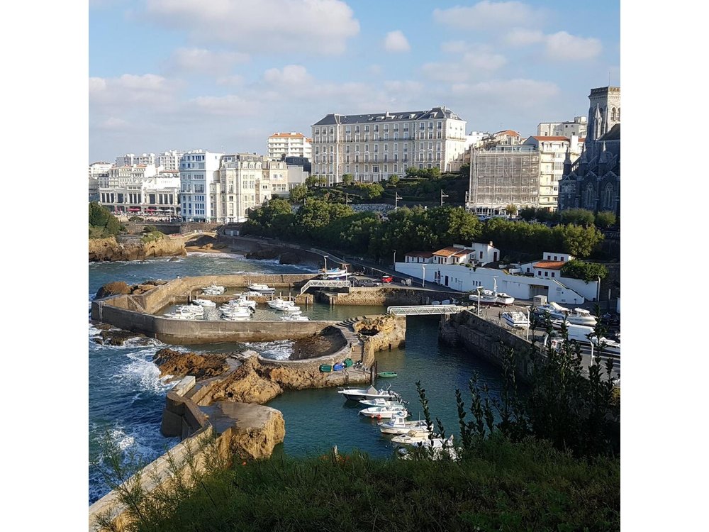 Biarritz and the French Basque Coast Tour from San Sebastian