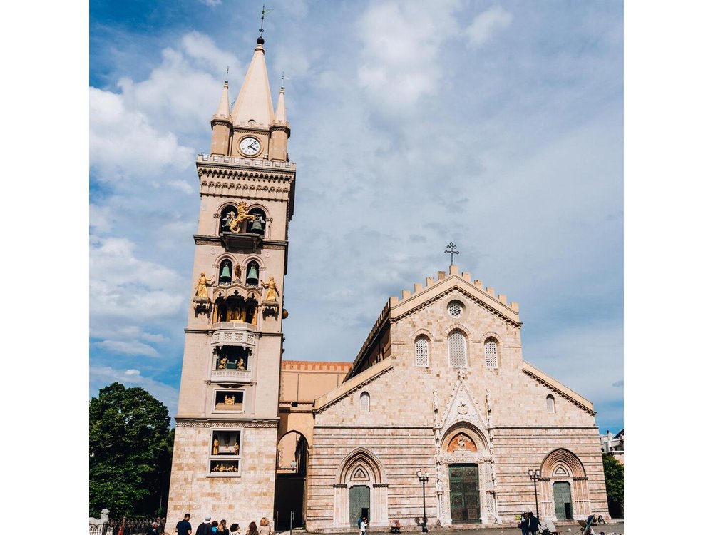Messina Taormina: cultural heritage experience