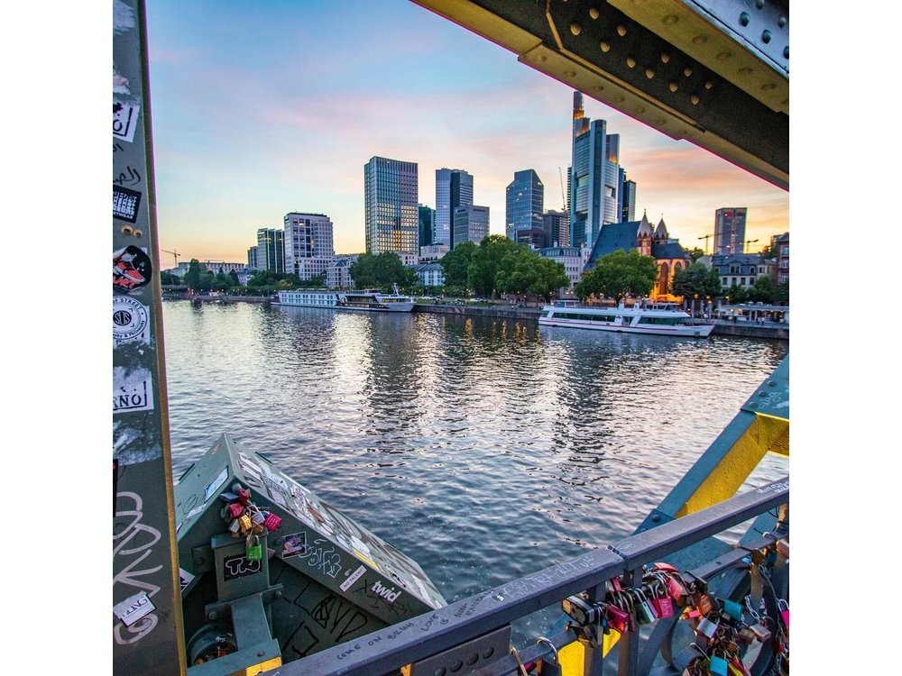 Explore the Instaworthy Spots of Frankfurt with a Local