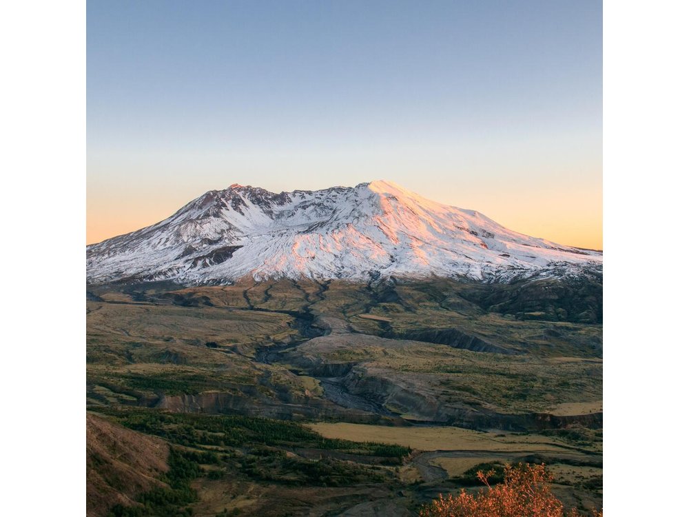 Mount St. Helens from Portland: All-Inclusive Small-Group Tour
