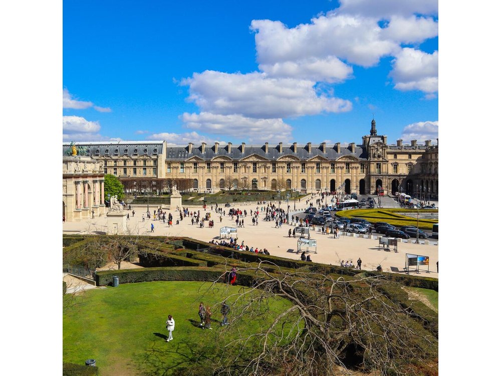 VIP Paris in a Day: Montmartre, Louvre, Île de la Cité, Cruise