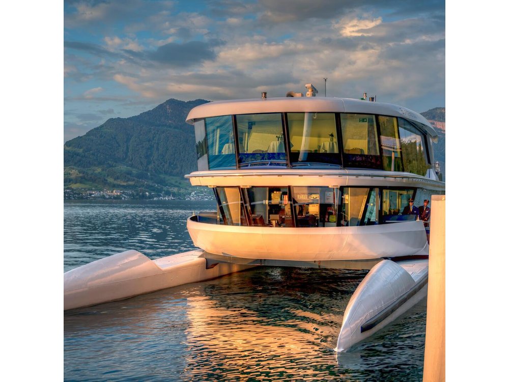 Lake Lucerne 1-Hour Catamaran Cruise
