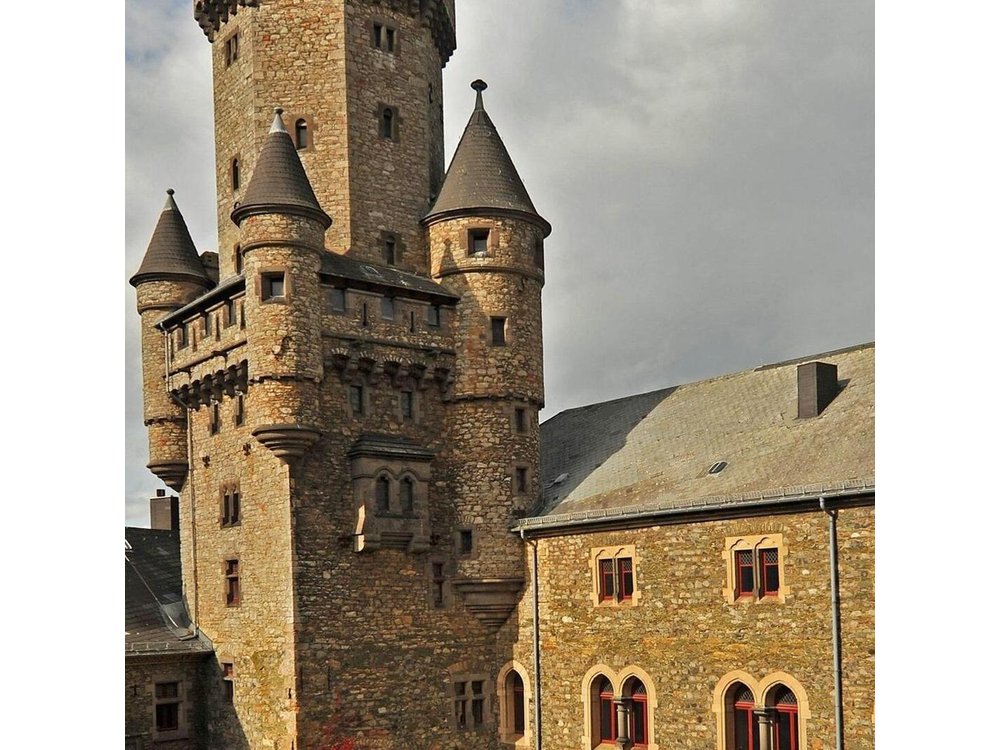 Castle Braunfels Day Trip from Frankfurt