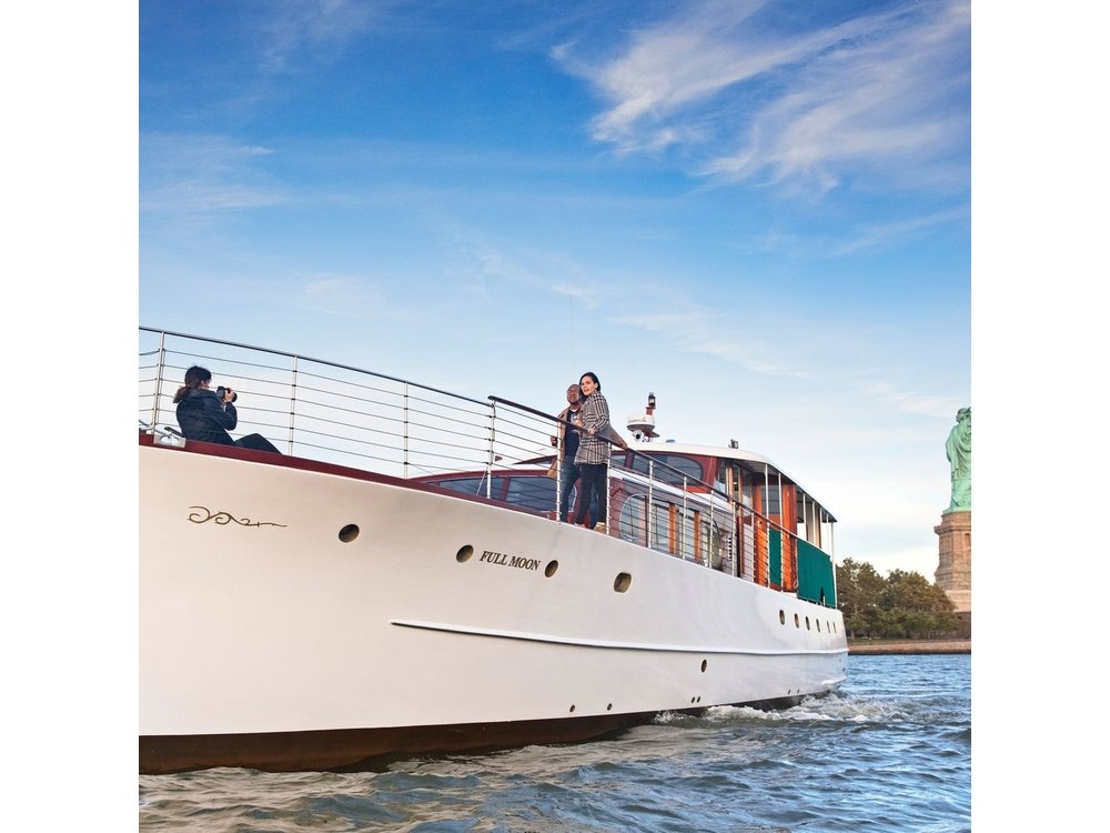 New York City Sunset or Daytime Sightseeing Cruise