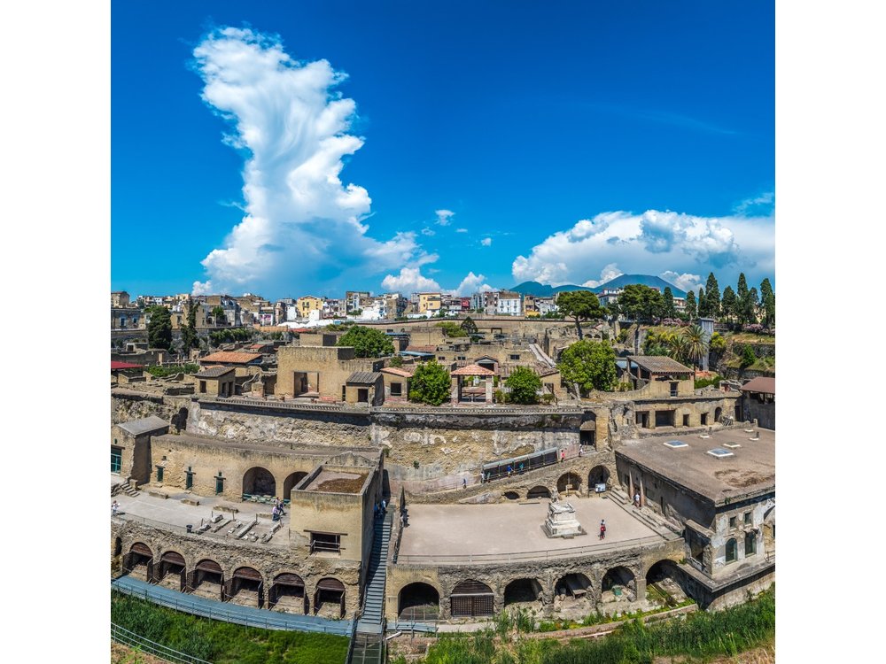 Private Herculaneum Positano and Sorrento from Rome by Fast Train