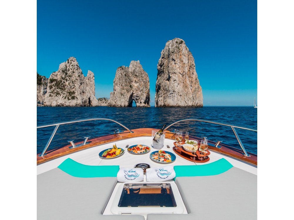 Capri Private Boat Tour from Sorrento, Positano or Naples