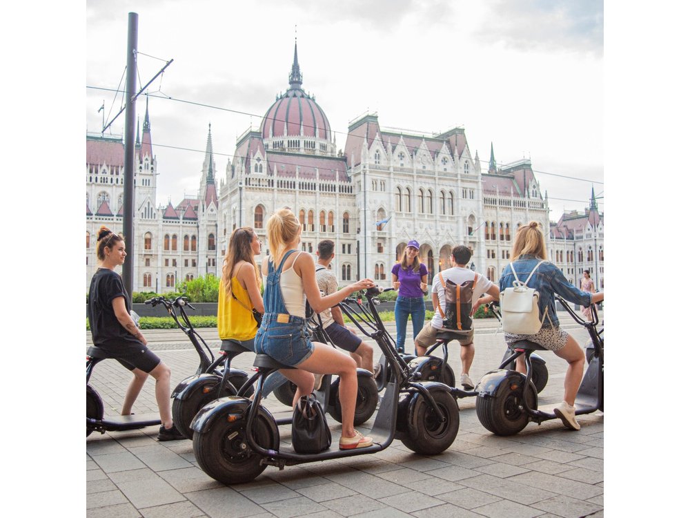 Guided Tours in Budapest on E-Scooter with various routes