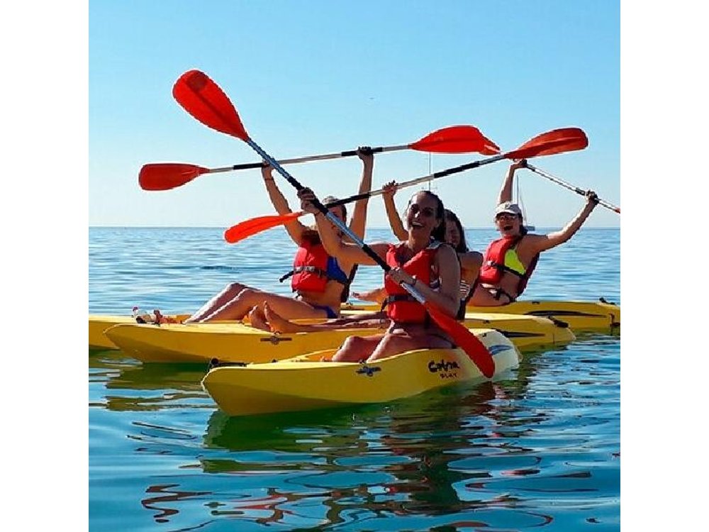 Group Scenic Sea Kayaking in Cascais, Lisbon