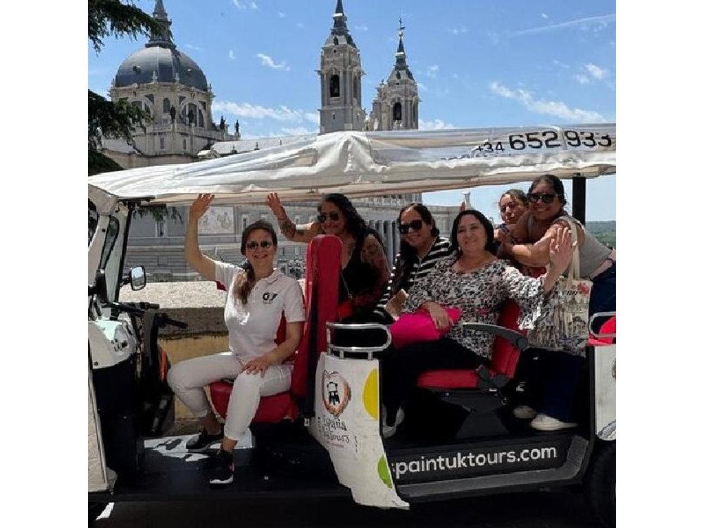 Madrid Tuk Tuk & Olé Experience – Private 1.5h Cultural Tour