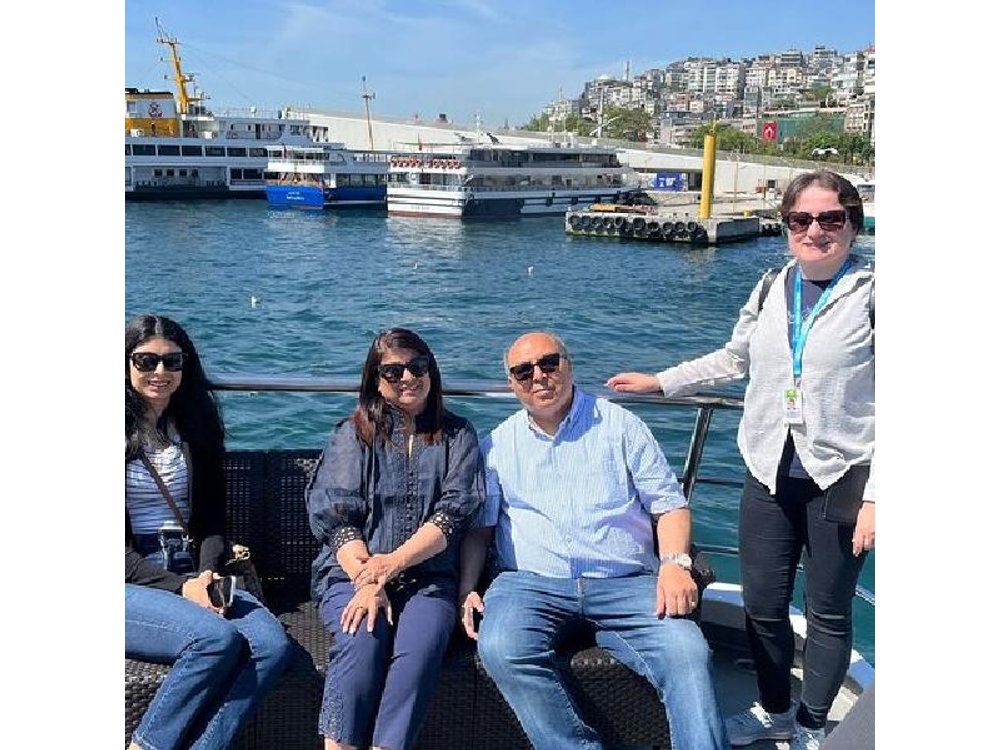 Half-Day Istanbul Tour – Spice Market Visit & Bosphorus Boat Ride