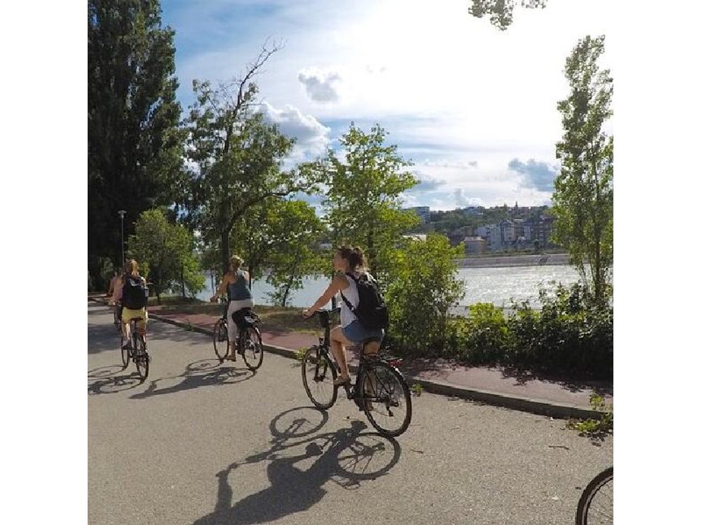 Budapest to Szentendre bike & boat tour