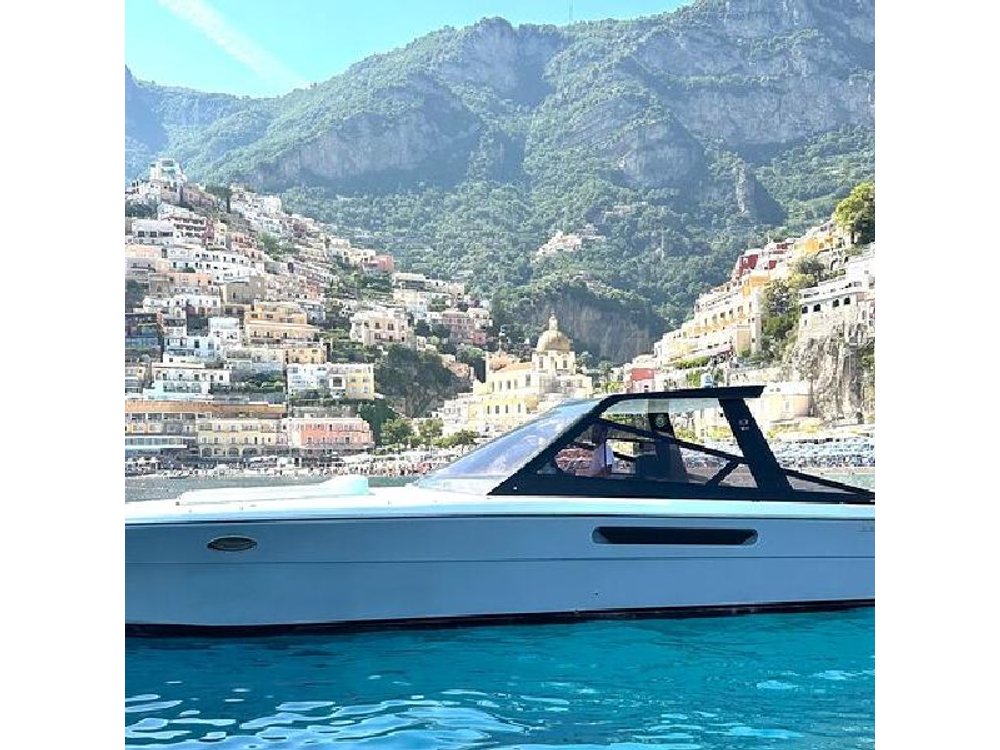 Amalfi Coast Private Boat Tour From Praiano or Positano