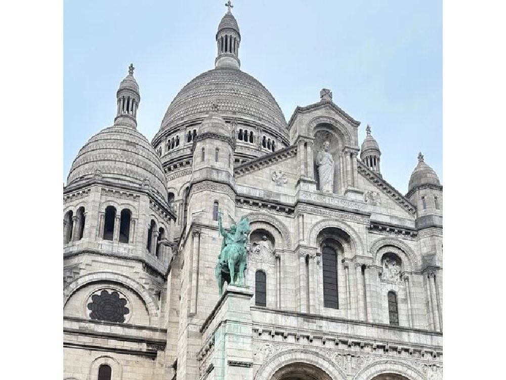 Explore Montmartre and Sacre Coeur with the best guides in Paris