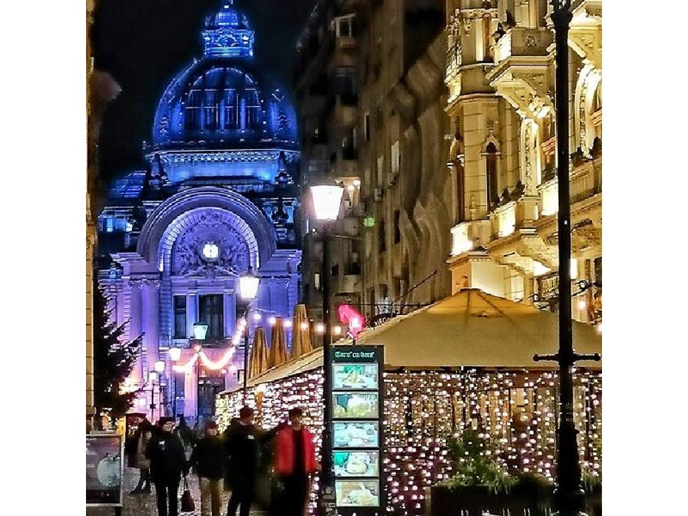 Bucharest Express - Private City Tour by Car