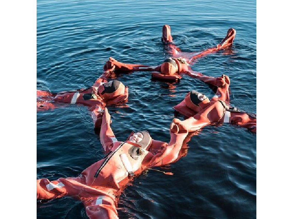 Daytime Arctic Summer Lake Floating in Rovaniemi, Small Group
