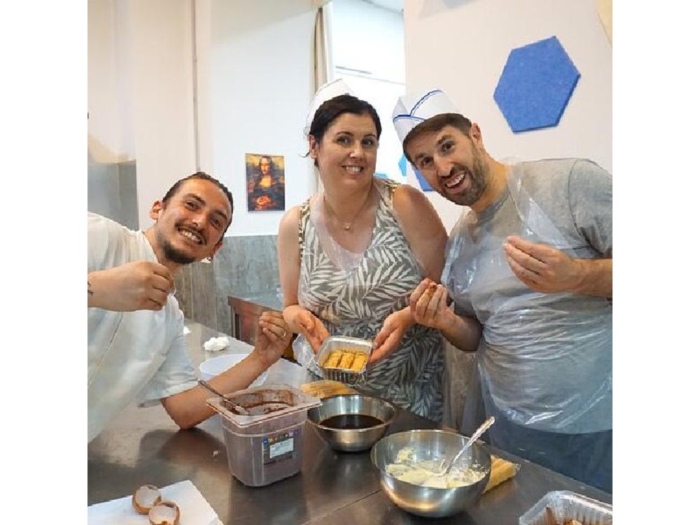 Naples Pizza and Tiramisu Cooking Class