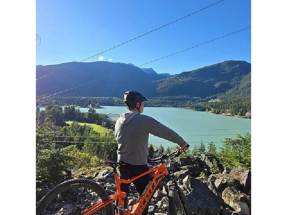 Mountain Breeze Tour - Mountain E Bike - Whistler Marmot Activity