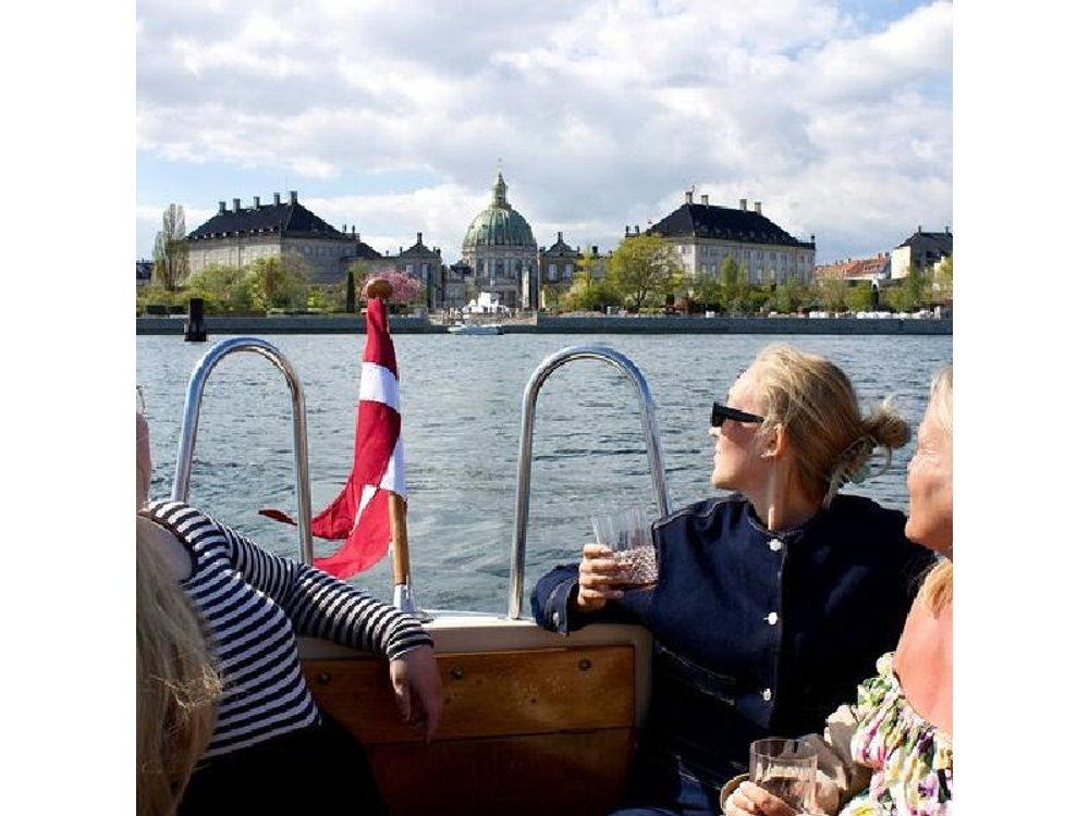 Private Copenhagen Boat Tour: Landmarks and Hidden Gems