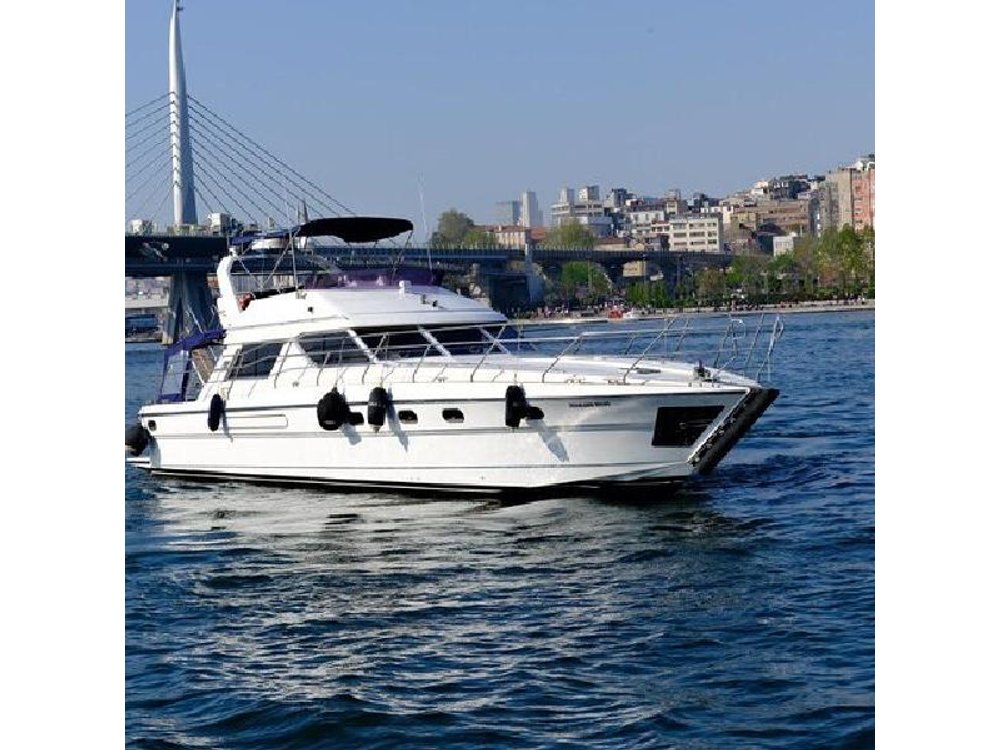 Istanbul Private Luxury Yacht on Bosphorus