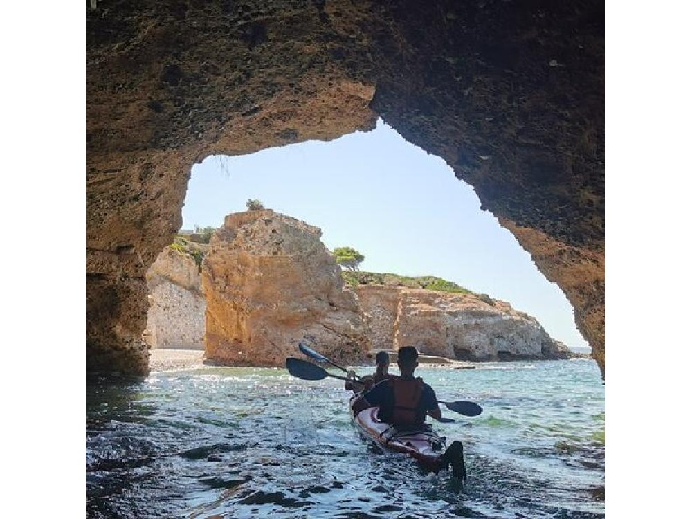 Athens: Kayak and Snorkeling at Caves and Hidden Beaches