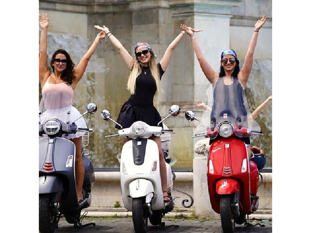 Rome Vespa Tour with Local Guide: Hidden Gems of Rome