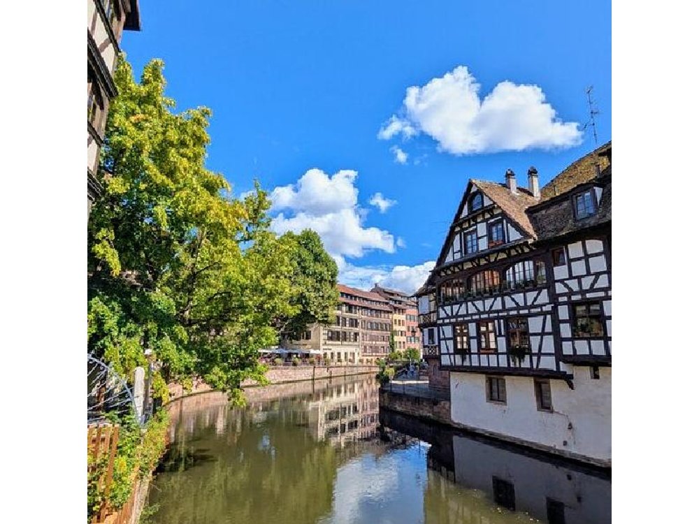 Strasbourg: Premium Tour with Tasting | Licensed Guide