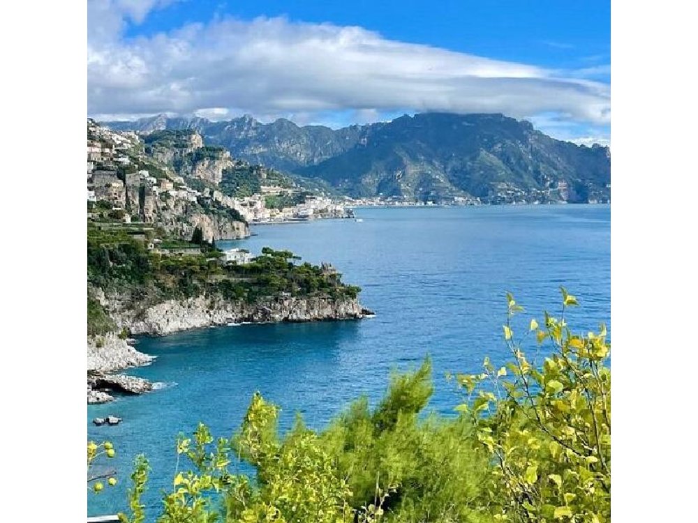 Amalfi Coast Shared Small Group Tour from Sorrento