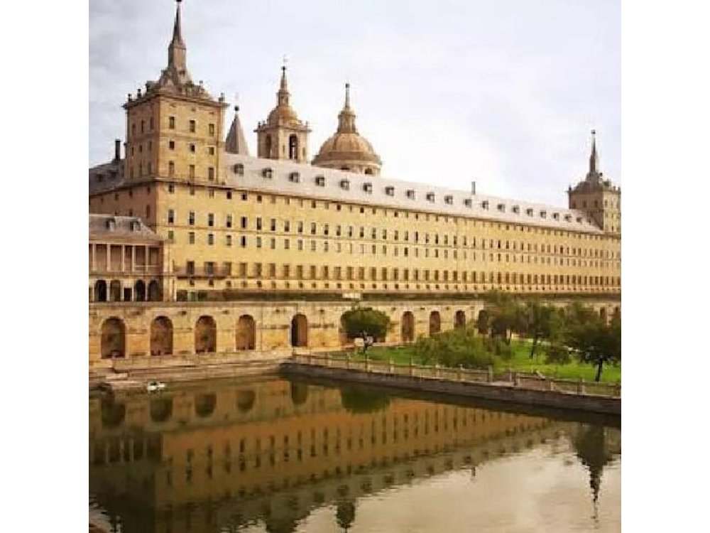 Half Day Tour to San Lorenzo de El Escorial Monastery from Madrid