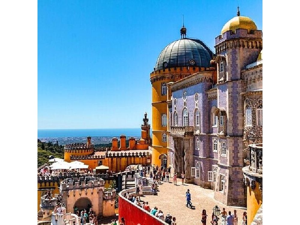 Sintra, Pena Palace & Cascais Small-Group Day Trip from Lisbon