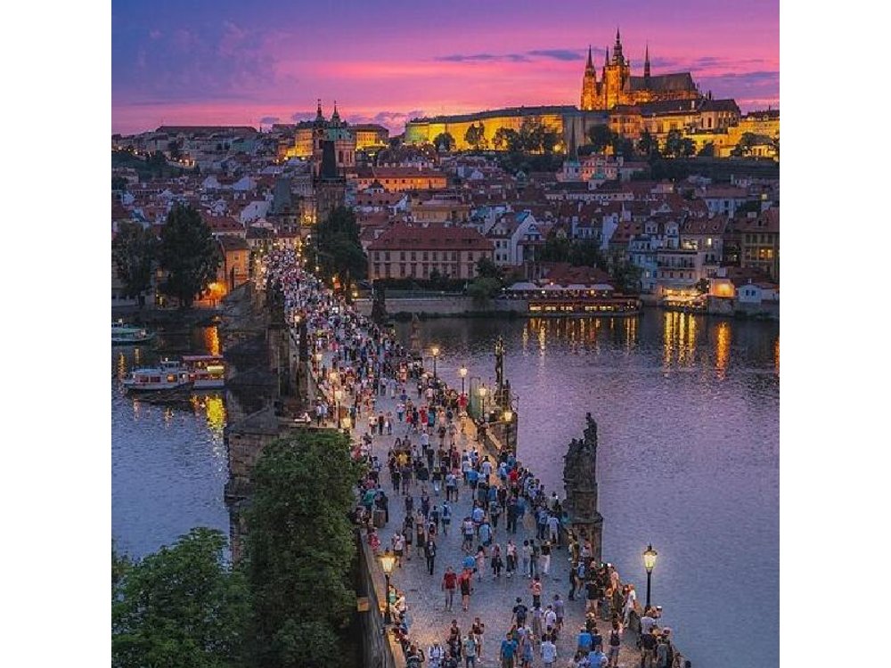 Munich to Prague Private Trip with 2 hours of Sightseeing