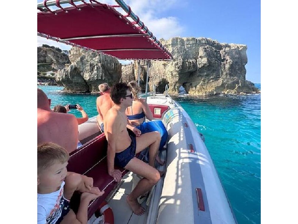 Tour from Tropea to Capo Vaticano with snorkeling Maximum 10 people