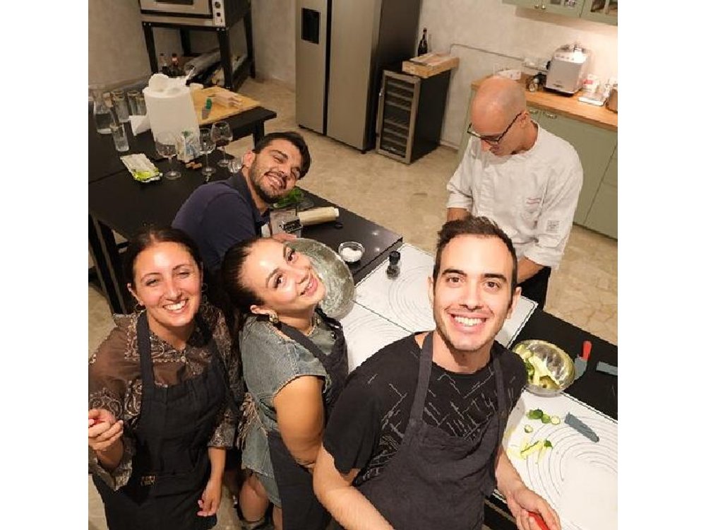 Florence: Hands-On Pasta & Tiramisu Cooking Class