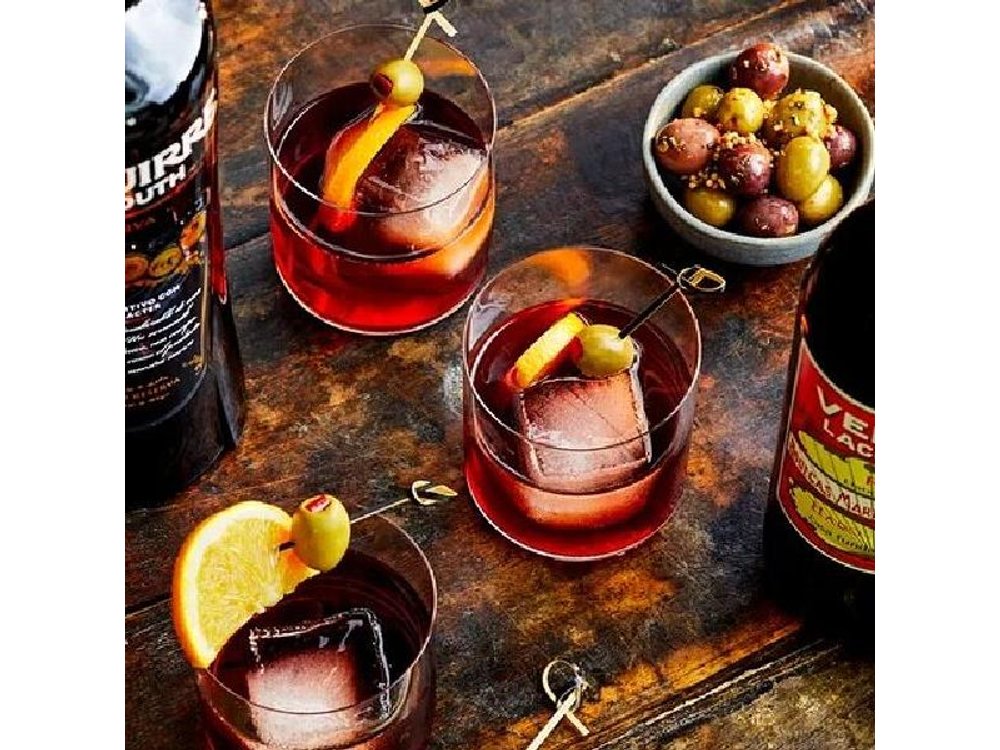 Barcelona: Gothic Legends, Drinks & candy Tasting