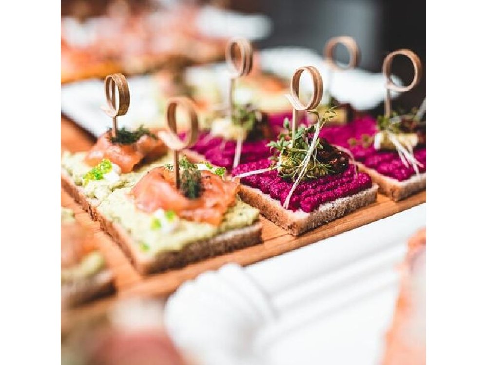 Prague Food Tour-Traditional Czech Cuisine Experience