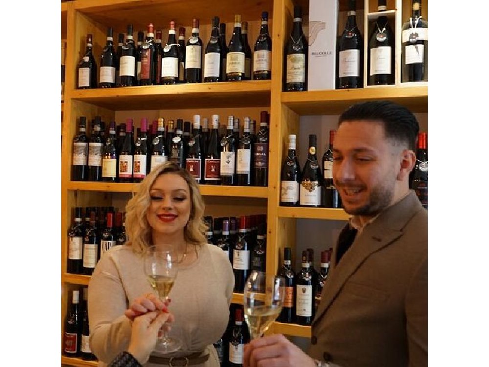 Boutique Wine Tasting in Turin City Center