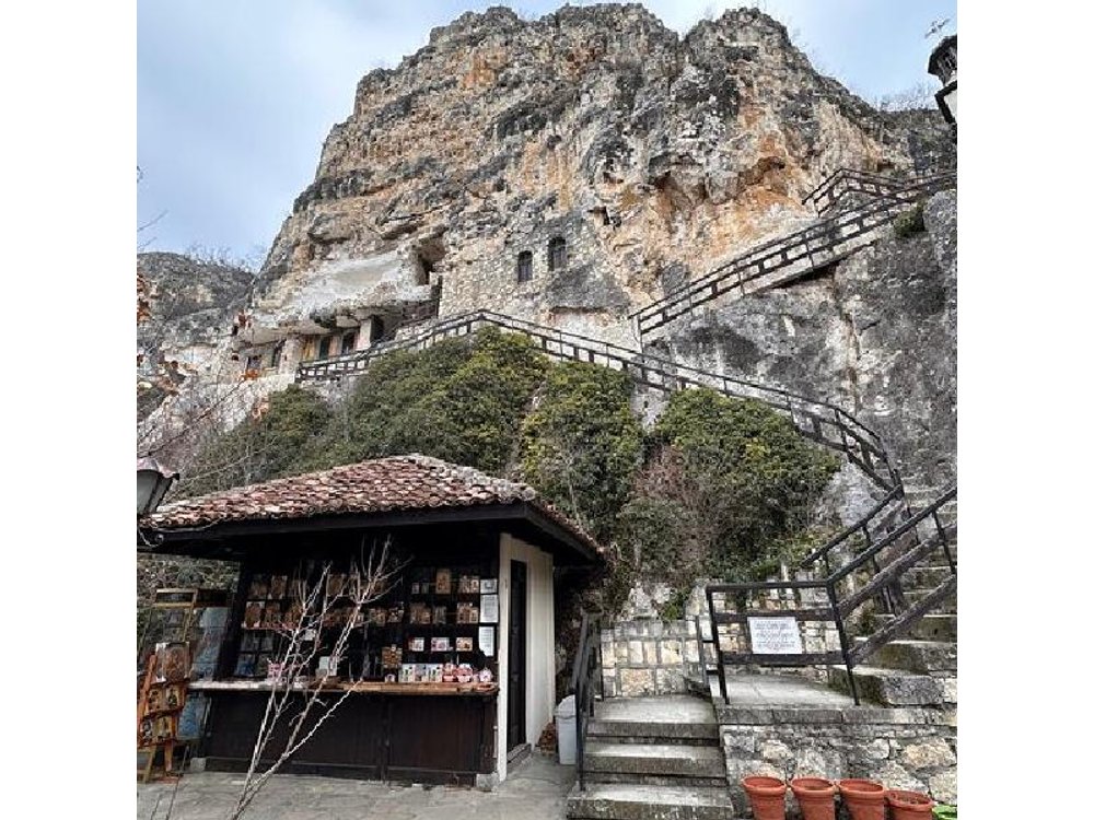 Private Tour from Bucharest: Veliko Tarnovo, Arbanasi & Tsarevets