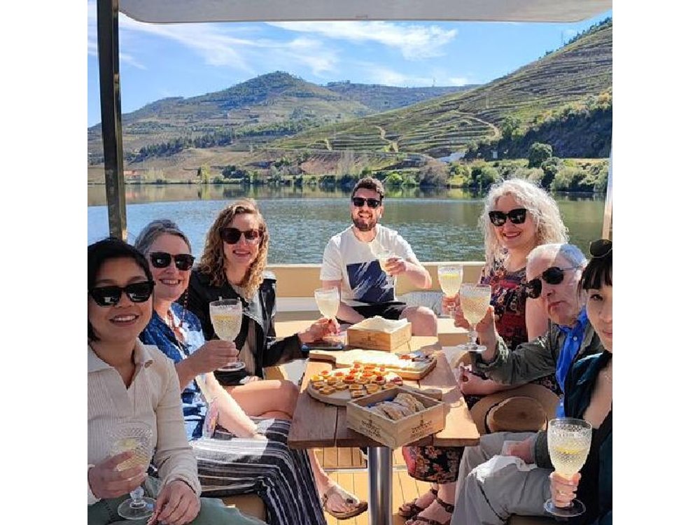 Full Day Tour to Douro Valley from Porto with Wine, Lunch & Boat