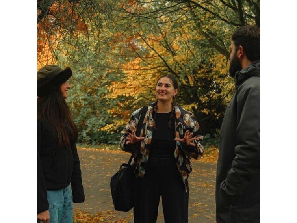 Private and Guided DE 3 Hours Walking Tour of Amsterdam