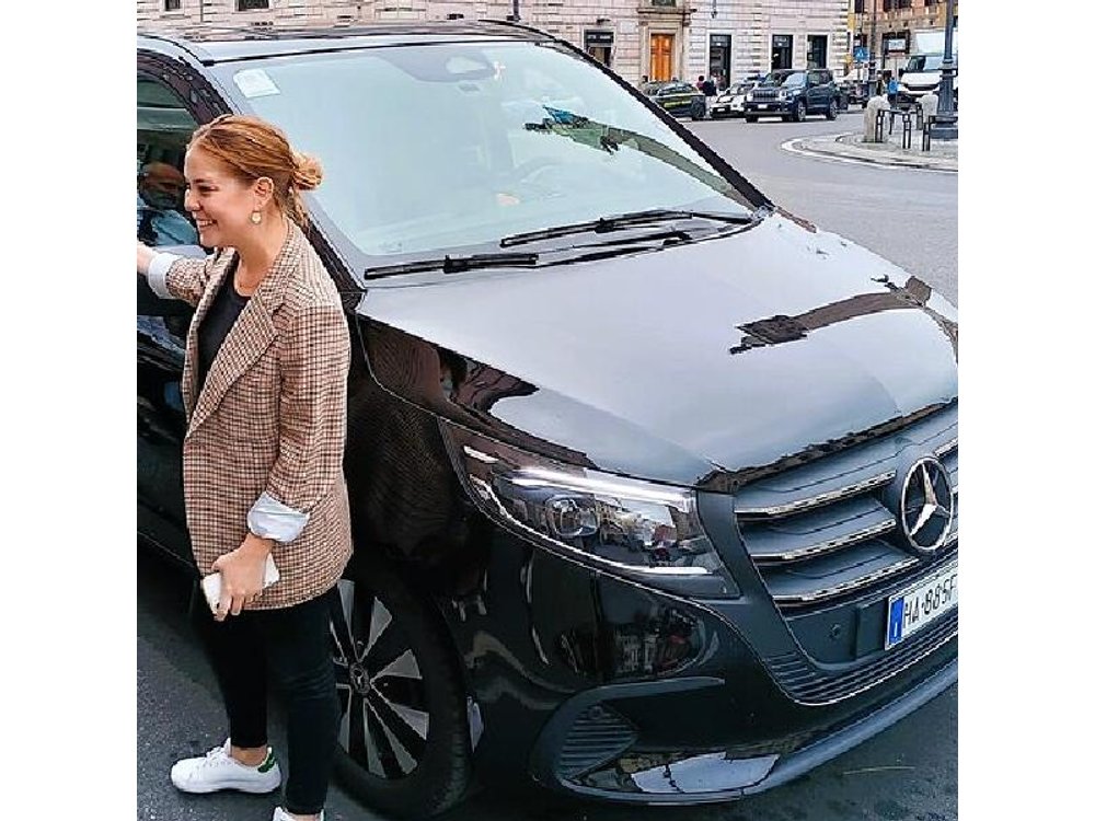 Rome in Comfort: Private Chauffeured Tour