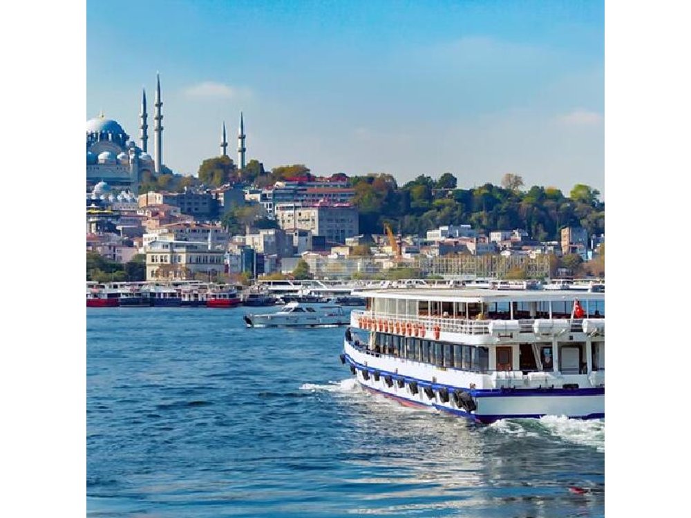 Best of Istanbul Europe & Asia Full-Day Tour