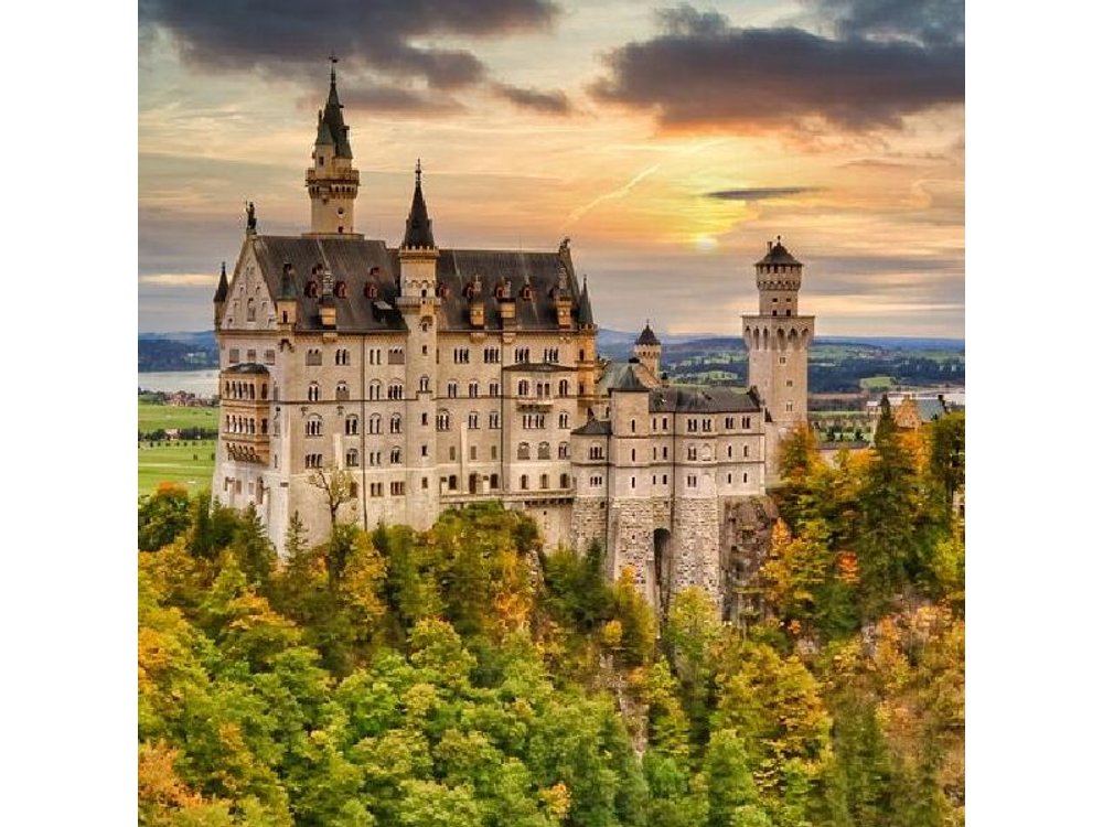 Private Tour: Munich - Neuschwanstein & Linderhof Castle