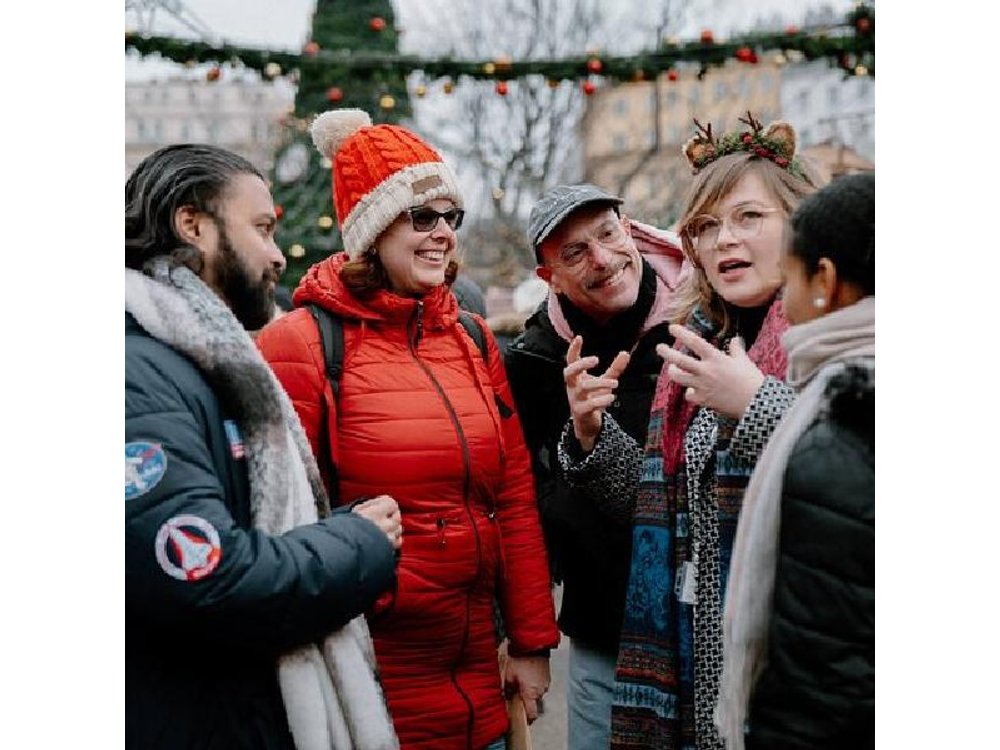 Tour 3 Magical Prague Markets with Locals, Christmas Goodies incl