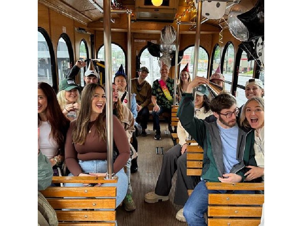 Brewery Hop-On Hop-Off Trolley Tour of Nashville