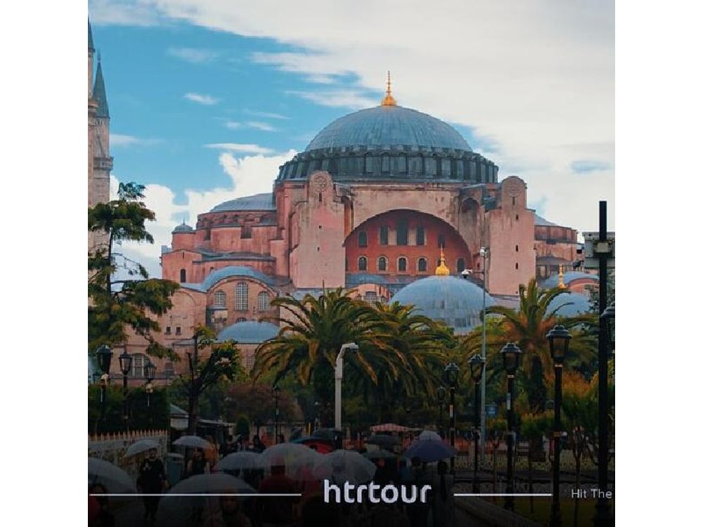Best of Istanbul: Classic Landmarks & Grand Bazaar Tour