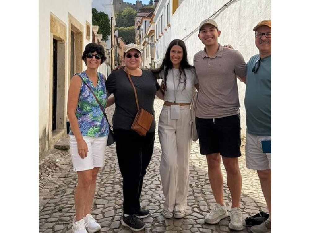 Lisbon Walk Made Easy: 3 Neighborhoods, Zero Climb!