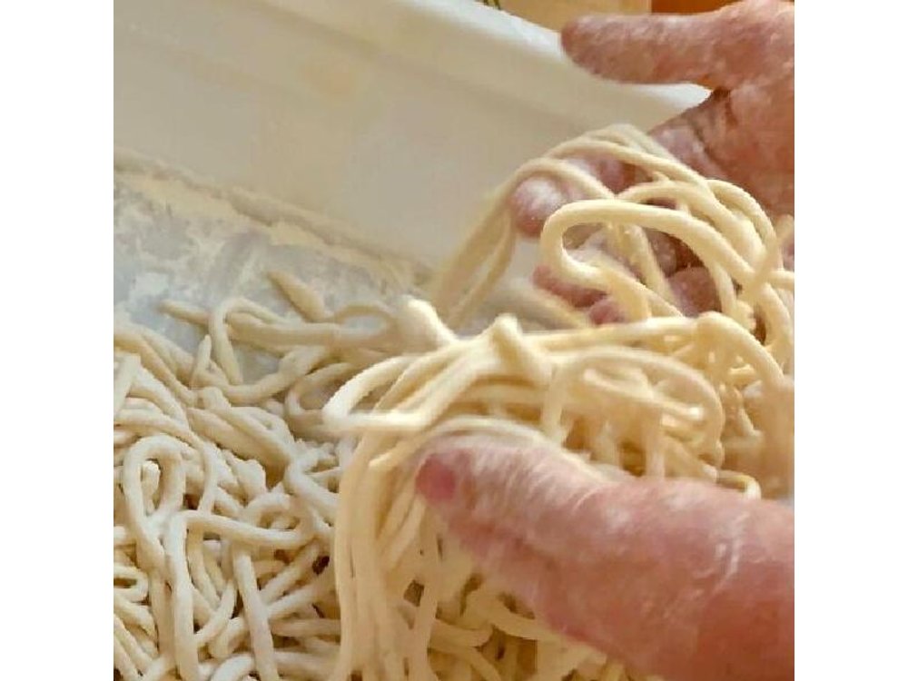 Sorrento: Pasta and Tiramisu Cooking Class with Lunch and Wine