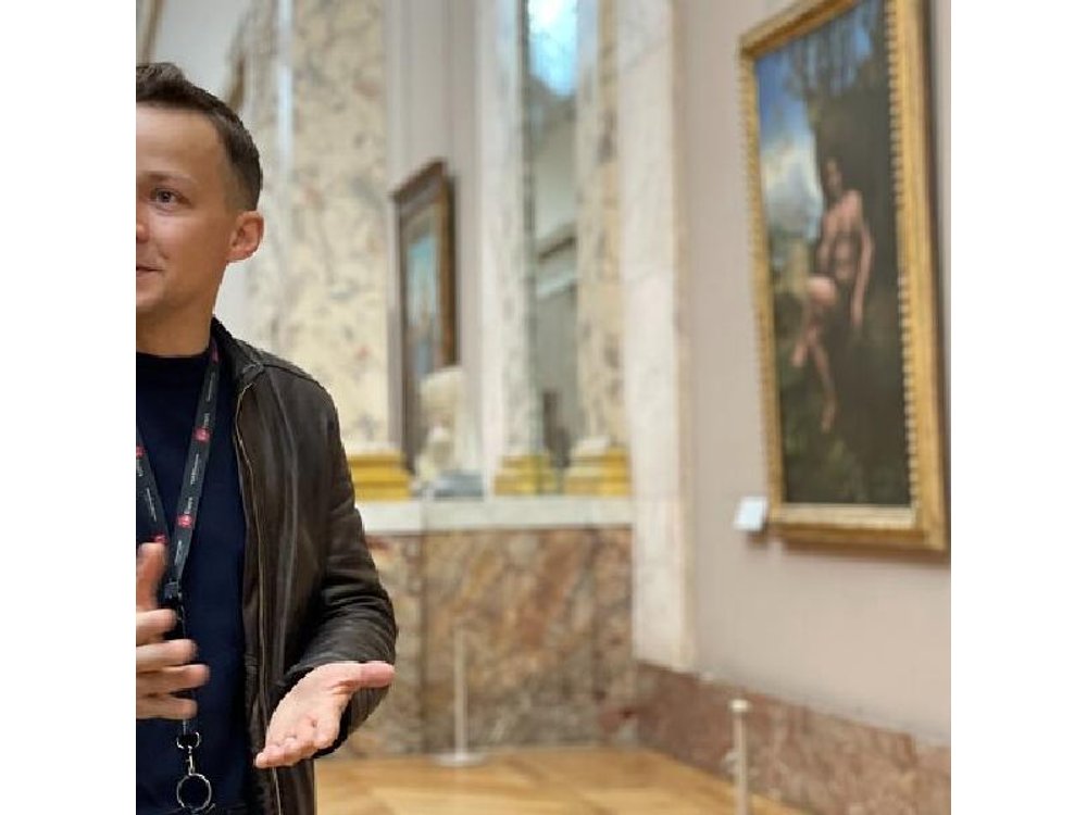 Paris: Complete Louvre Private Tour with Mona Lisa