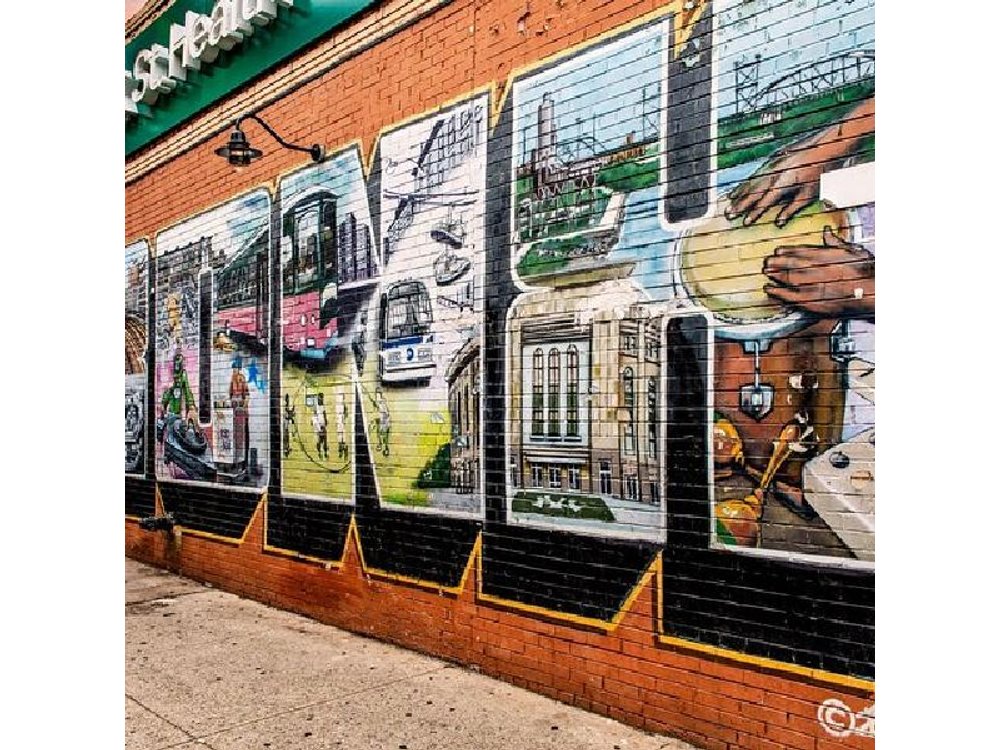 New York Contrasts and Gospel Mass Tour in Harlem