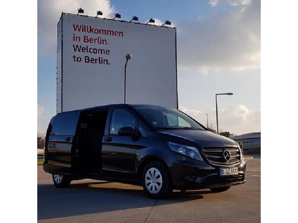 Private 2-Hour Sightseeing Tour in Berlin