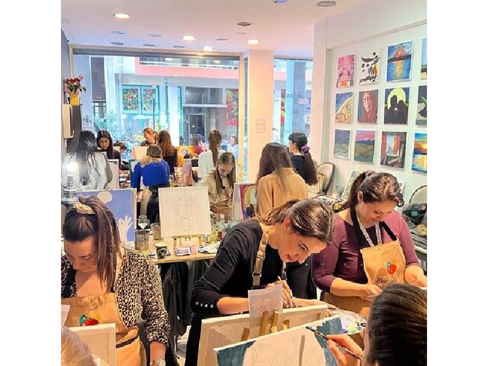 Guided Paint & Sip Workshop in Central Athens